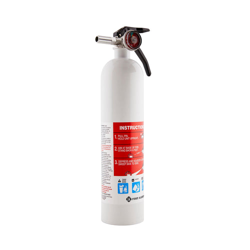 First Alert   1039894 Rechargeable Marine Fire Extinguisher UL Rated 1-A: 10-B:C (White)