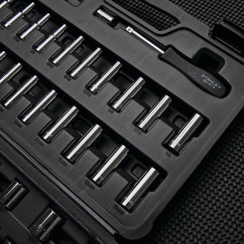 STANLEY 85 pc 1/4 in & 3/8 in Drive Mechanic's Tool Set